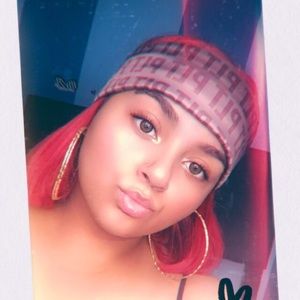 Meet your Posher, Catherine